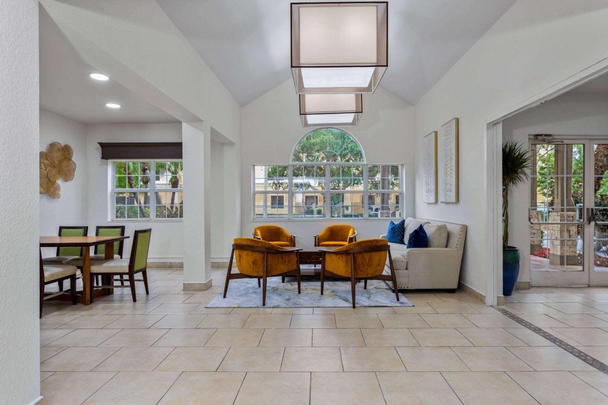 Baymont By Wyndham Orlando-International Dr-Universal Blvd Extérieur photo