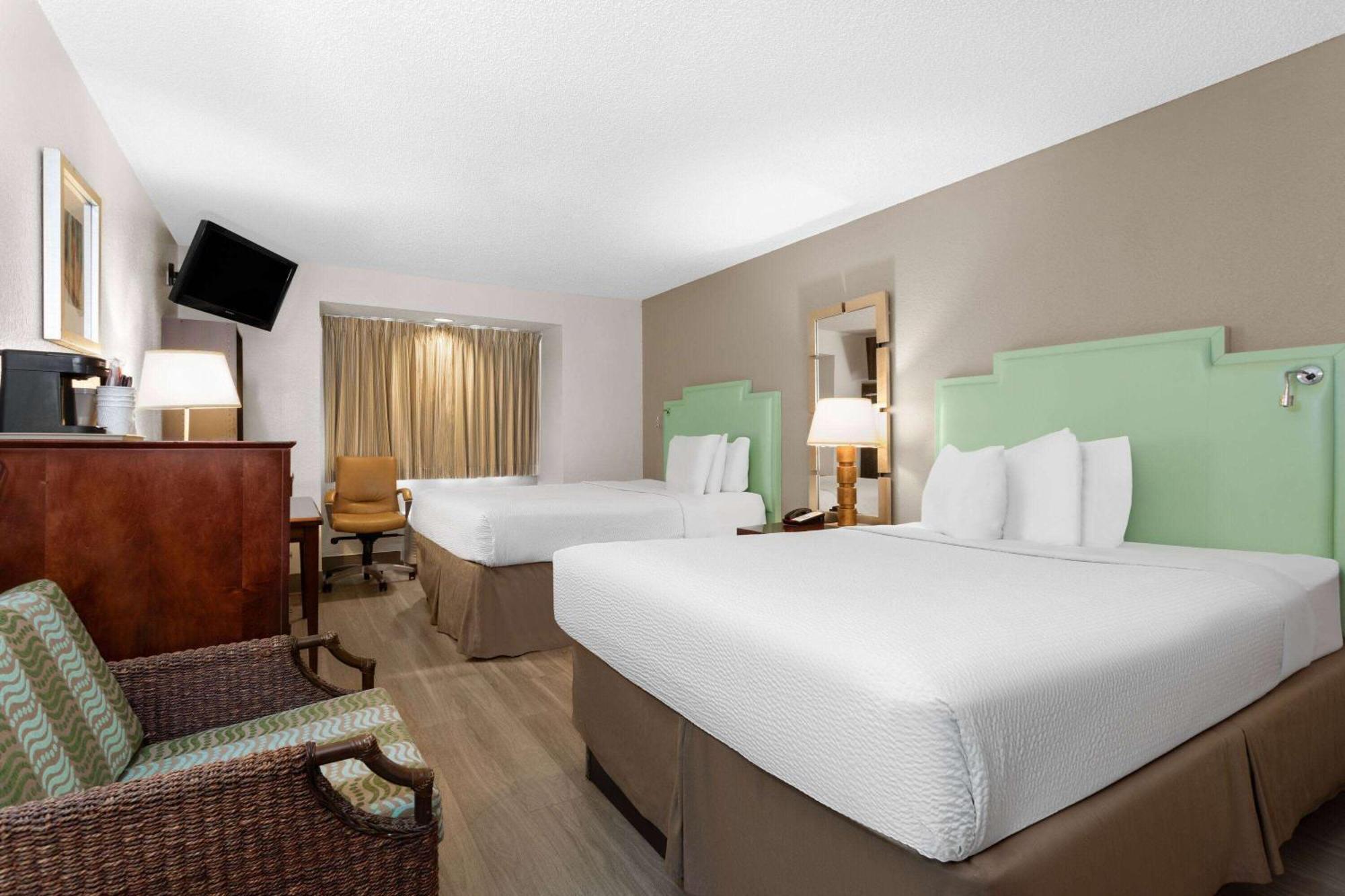 Baymont By Wyndham Orlando-International Dr-Universal Blvd Extérieur photo
