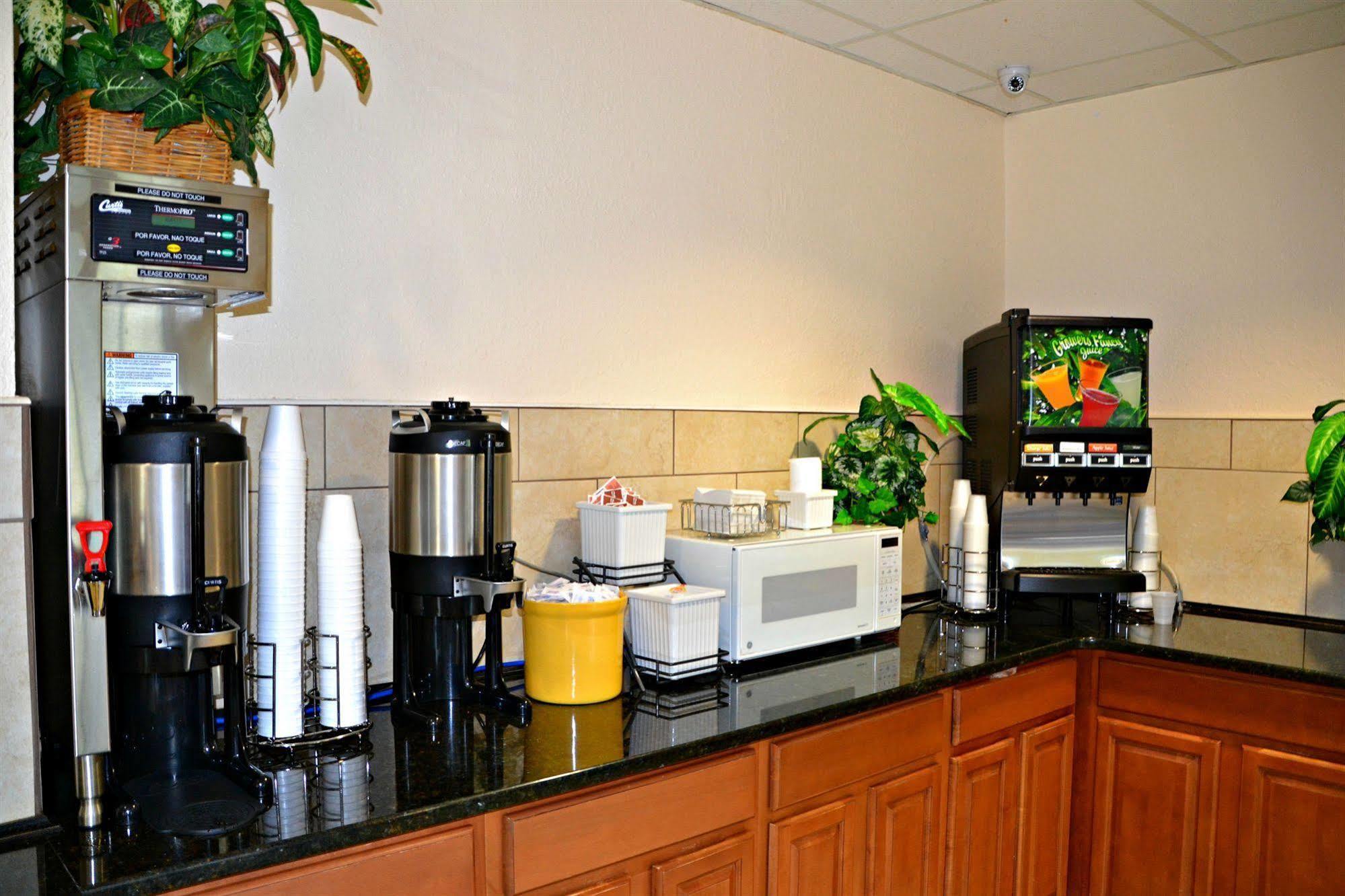 Baymont By Wyndham Orlando-International Dr-Universal Blvd Extérieur photo